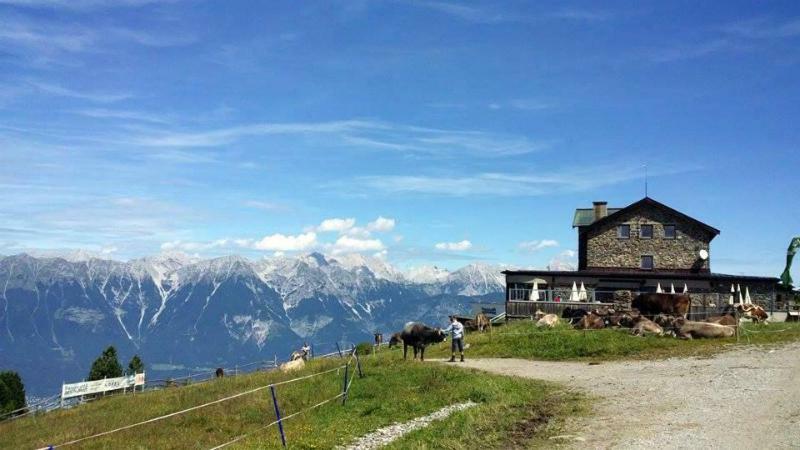 Ferienwohnung-Apartment Monika In Innsbruck-Igls 外观 照片